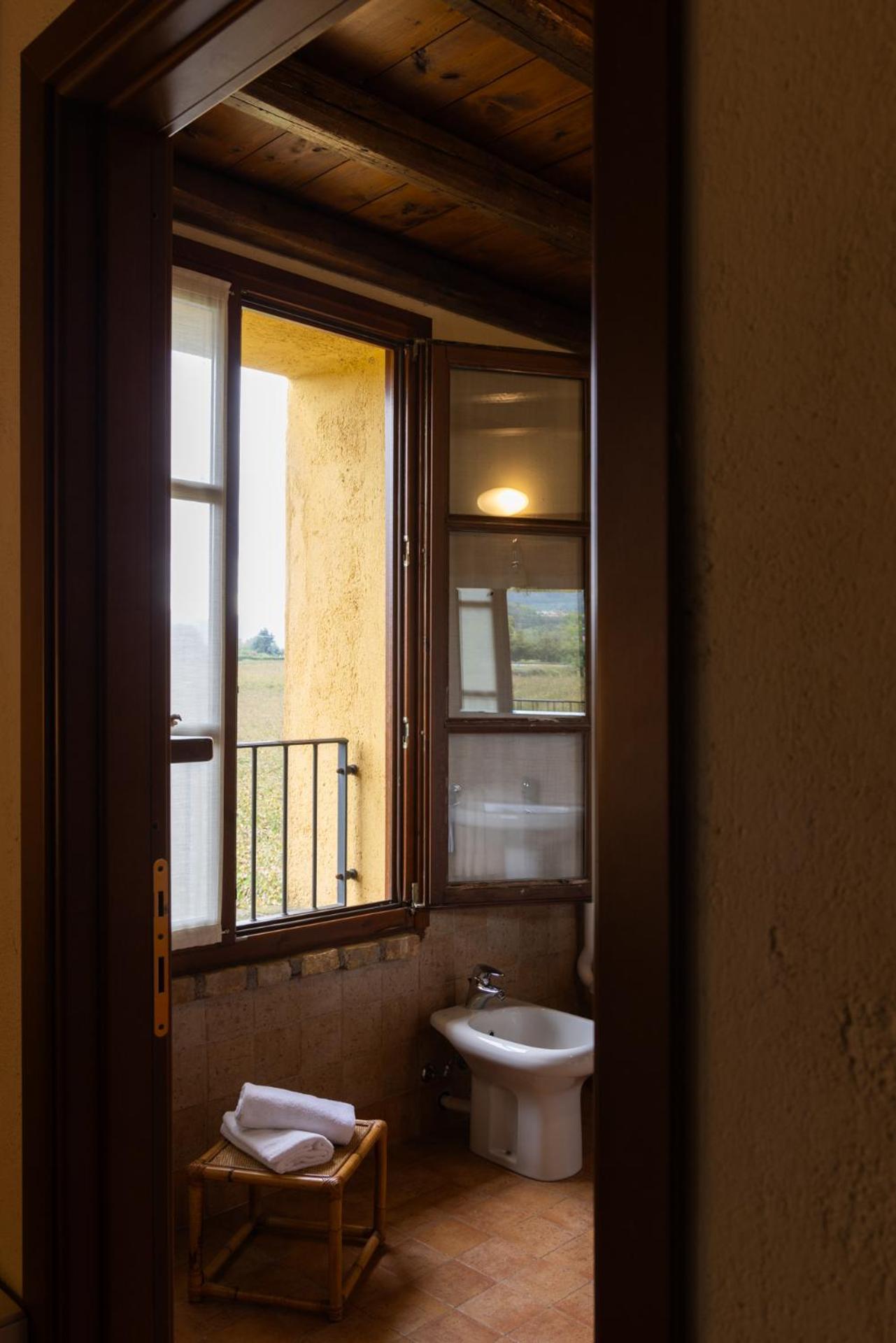 Agriturismo Ripa Del Bosco Capriolo Buitenkant foto